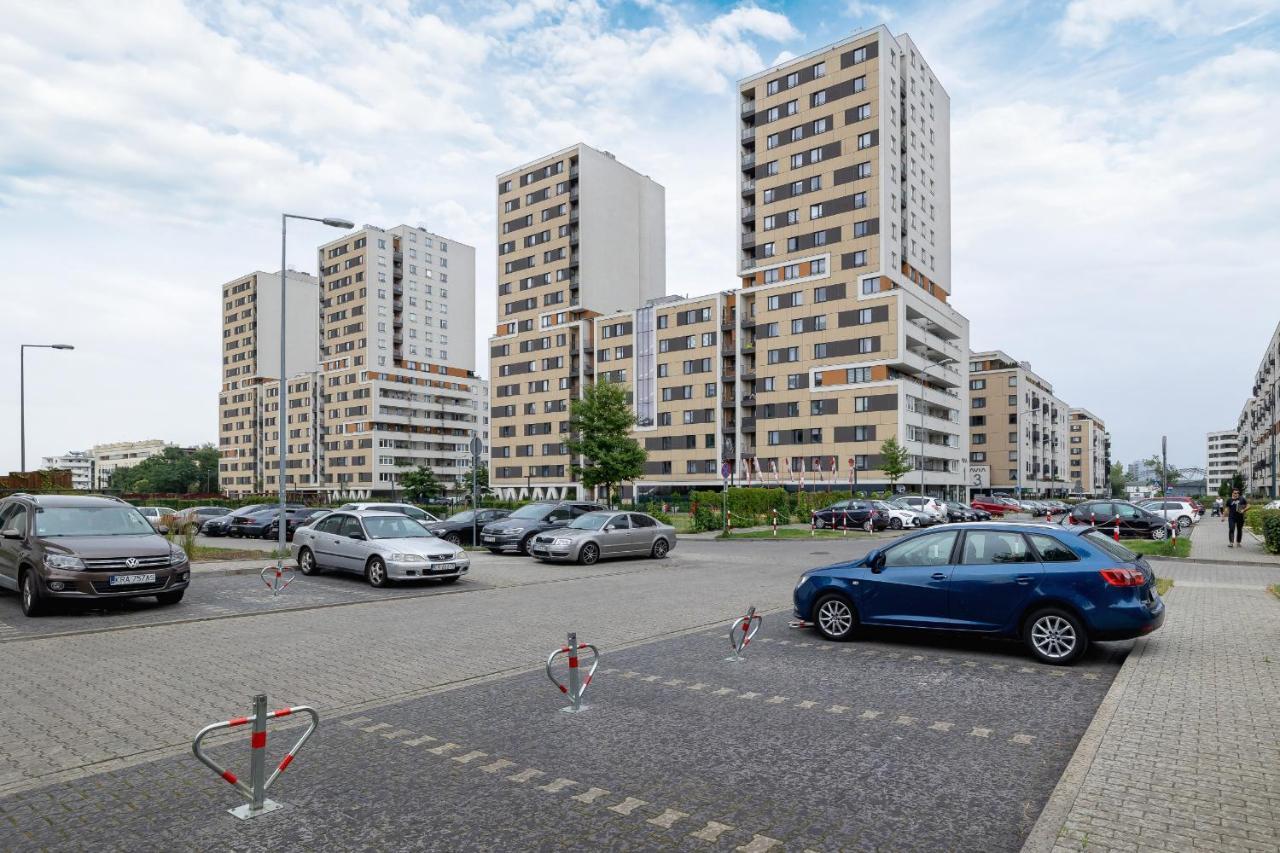 Osiedle Avia Harmonious Apartment With Balcony & Parking Cracow By Renters Prestige Krakkó Kültér fotó