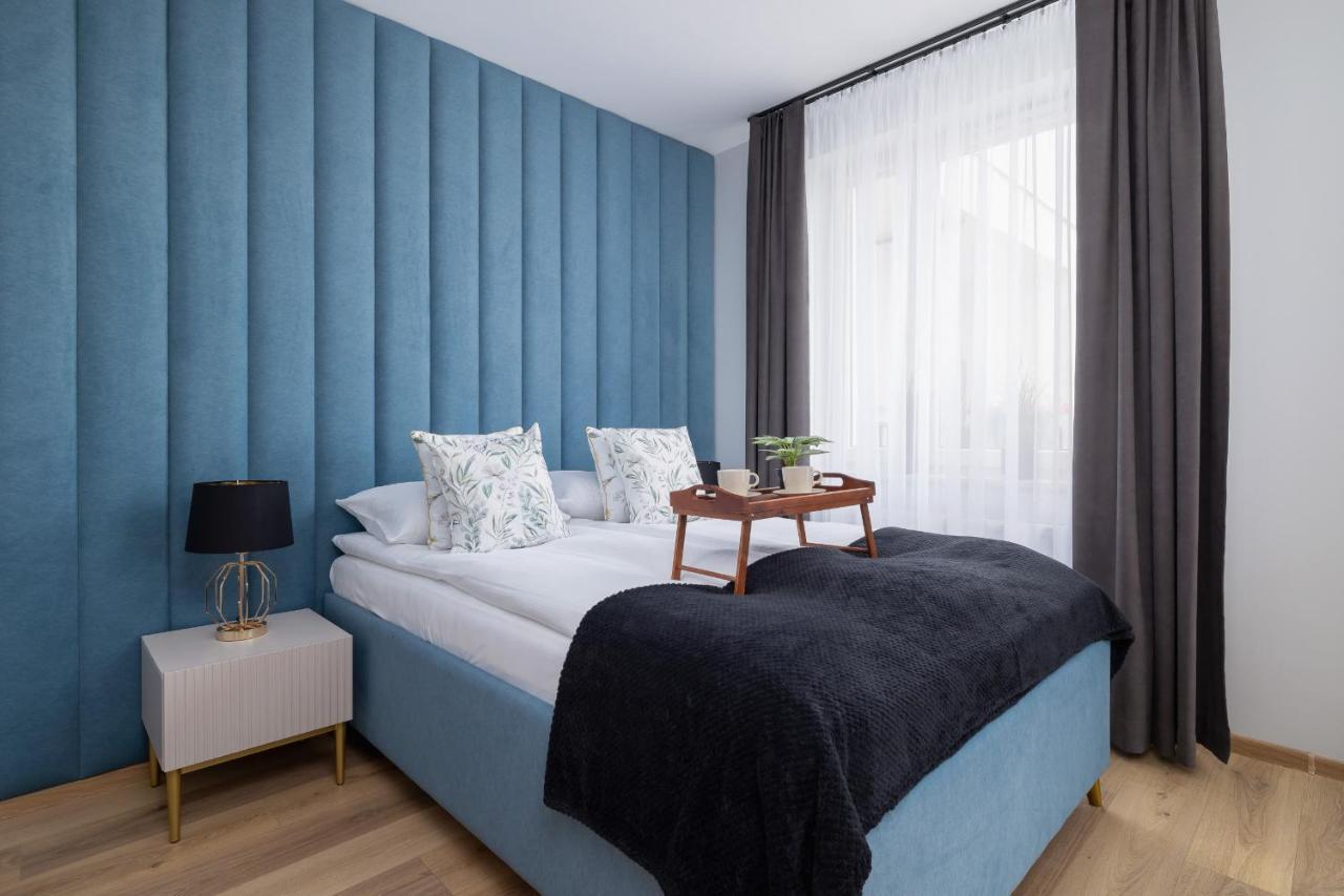 Osiedle Avia Harmonious Apartment With Balcony & Parking Cracow By Renters Prestige Krakkó Kültér fotó