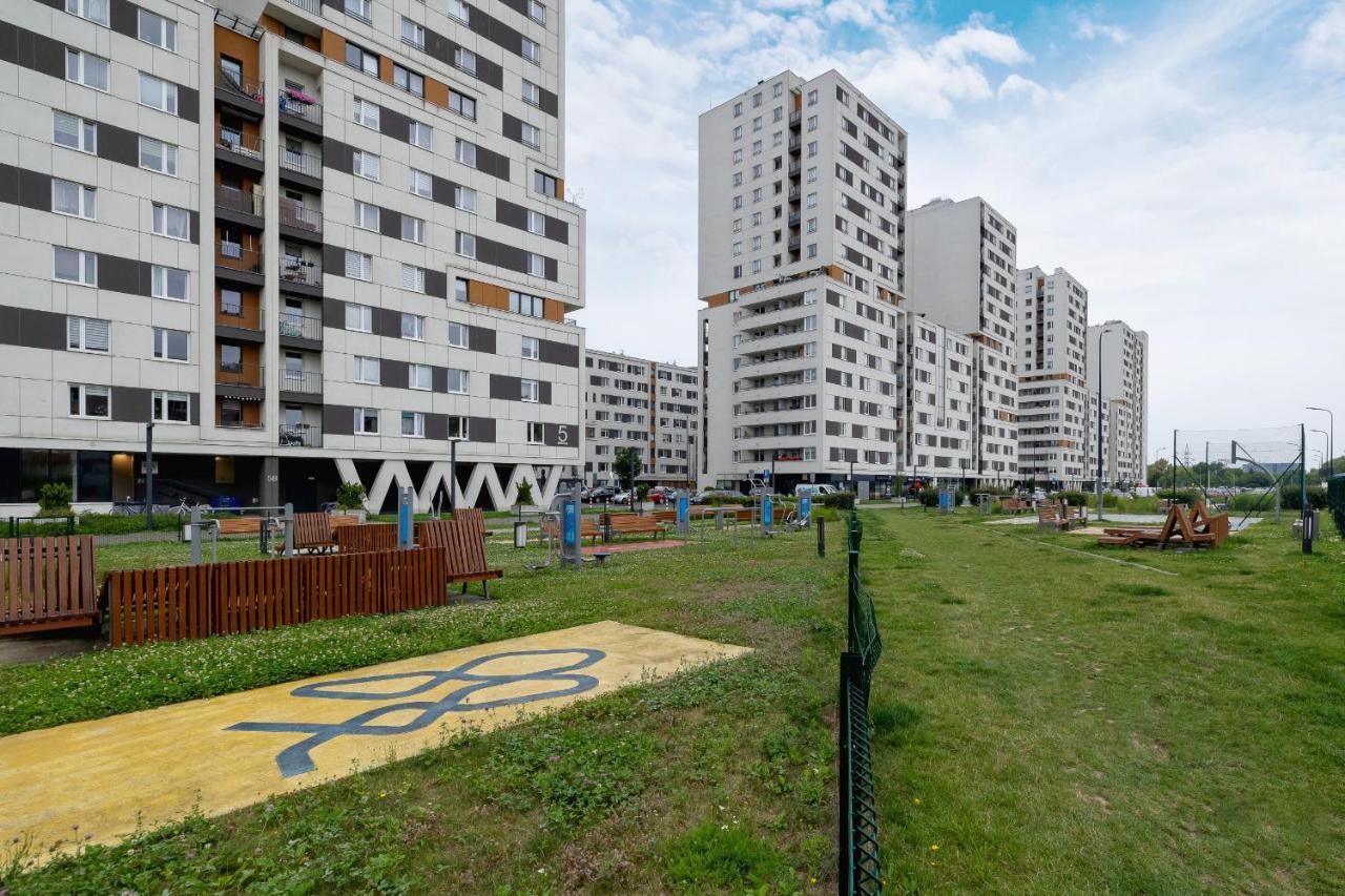 Osiedle Avia Harmonious Apartment With Balcony & Parking Cracow By Renters Prestige Krakkó Kültér fotó